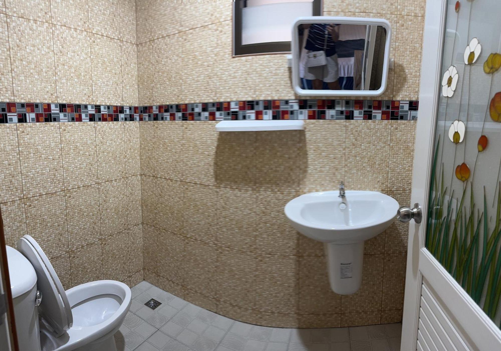 Golf House Hotel Nai Yang Ngoại thất bức ảnh
