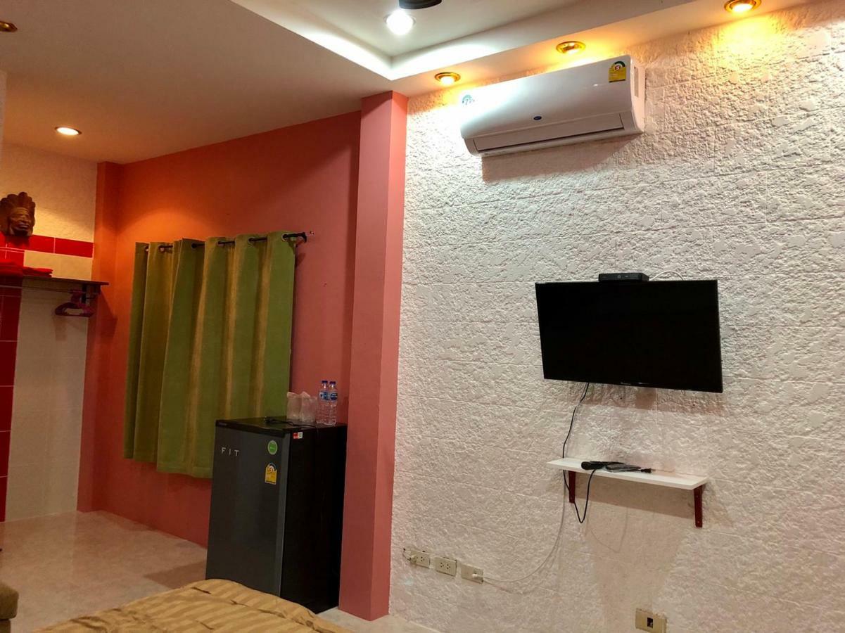 Golf House Hotel Nai Yang Ngoại thất bức ảnh